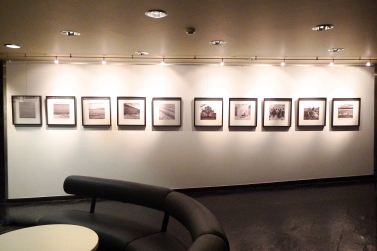 exhibition-photo-prints-wall-5